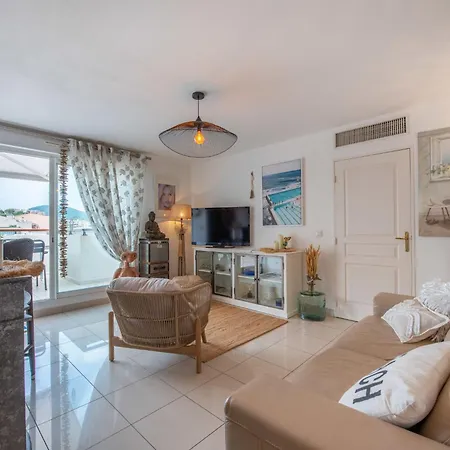 Beau Rivage-5 By Interhome 카발레르쉬르메르