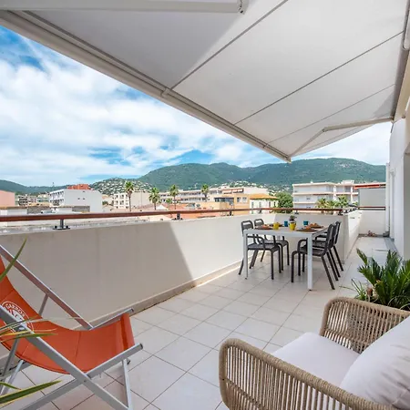 아파트 Beau Rivage-5 By Interhome 카발레르쉬르메르